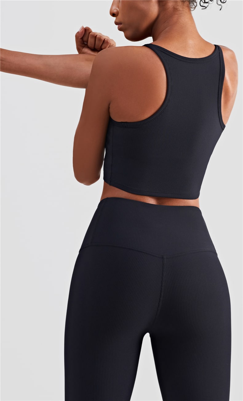 black full coverage yoga bra