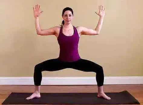 can a pregnant woman do yoga